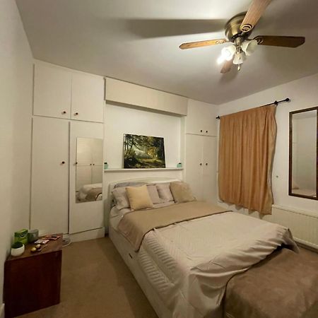Cozy Rooms 25 Min Liverpool Street Londres Exterior foto