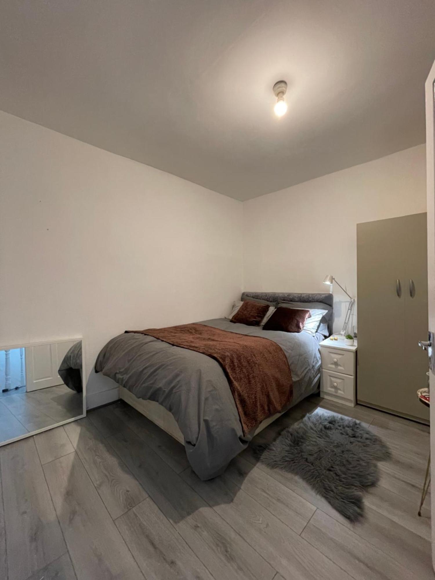 Cozy Rooms 25 Min Liverpool Street Londres Exterior foto